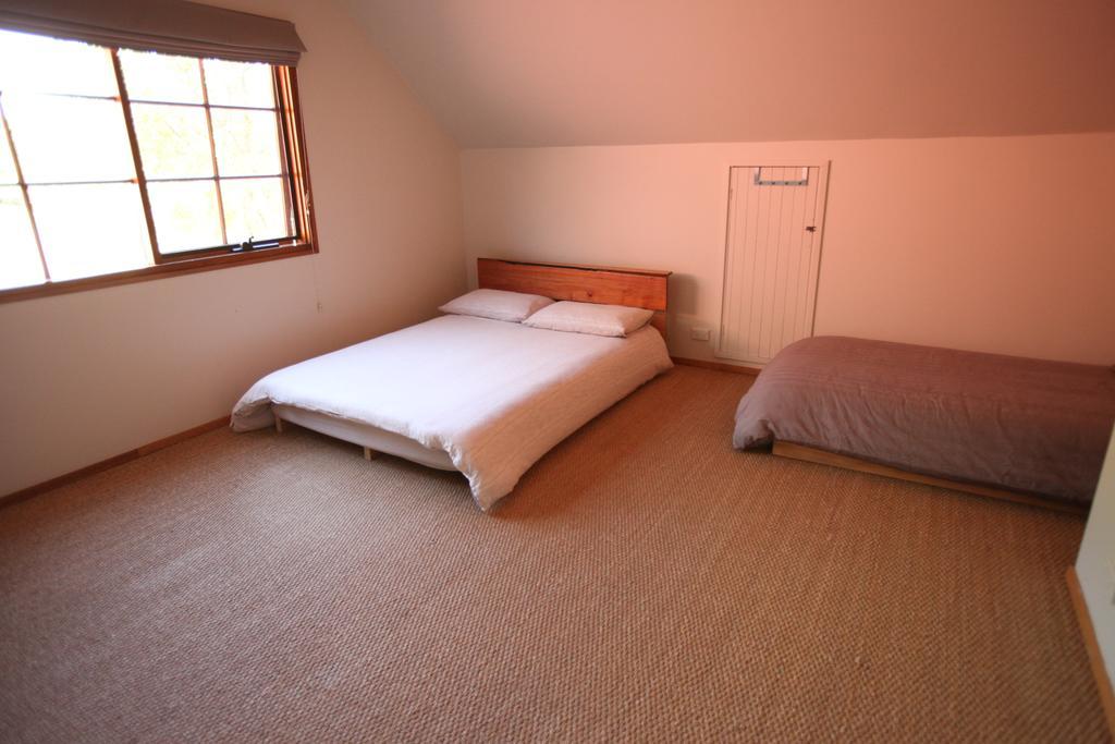Tranquil Point Guest House Cygnet Exterior photo