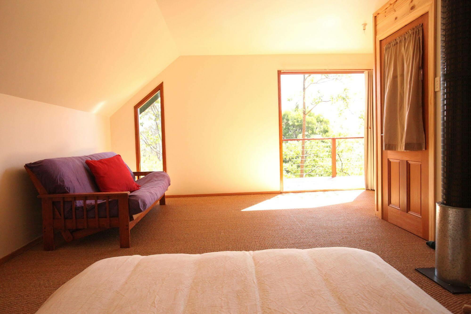 Tranquil Point Guest House Cygnet Exterior photo